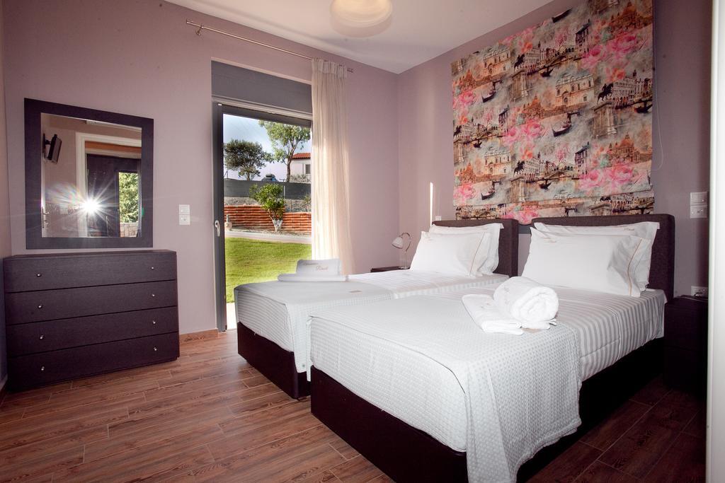 Ameadros Resort Mantzavinata Ngoại thất bức ảnh