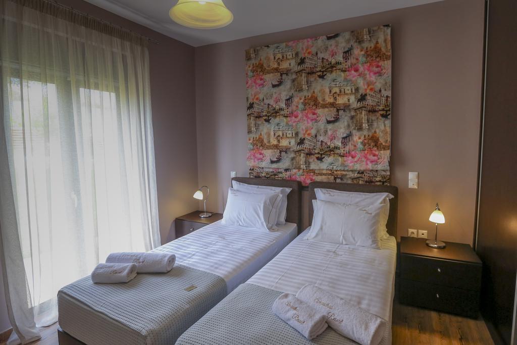Ameadros Resort Mantzavinata Ngoại thất bức ảnh