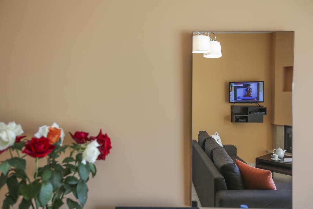 Ameadros Resort Mantzavinata Ngoại thất bức ảnh