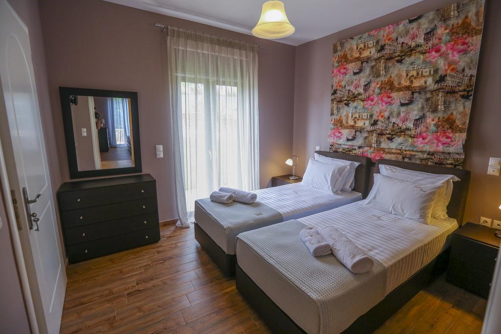 Ameadros Resort Mantzavinata Ngoại thất bức ảnh